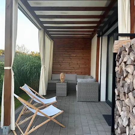 Semesterbostad Na Rozanej *